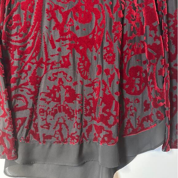 Simply Vera Vera Wang Velvet Burnout Long Sleeve Tunic Top Burgundy Black Size L - Picture 3 of 13